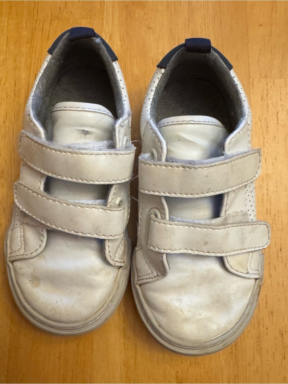 GAP Kids White Double Velcro Sneakers Size 8 Toddler